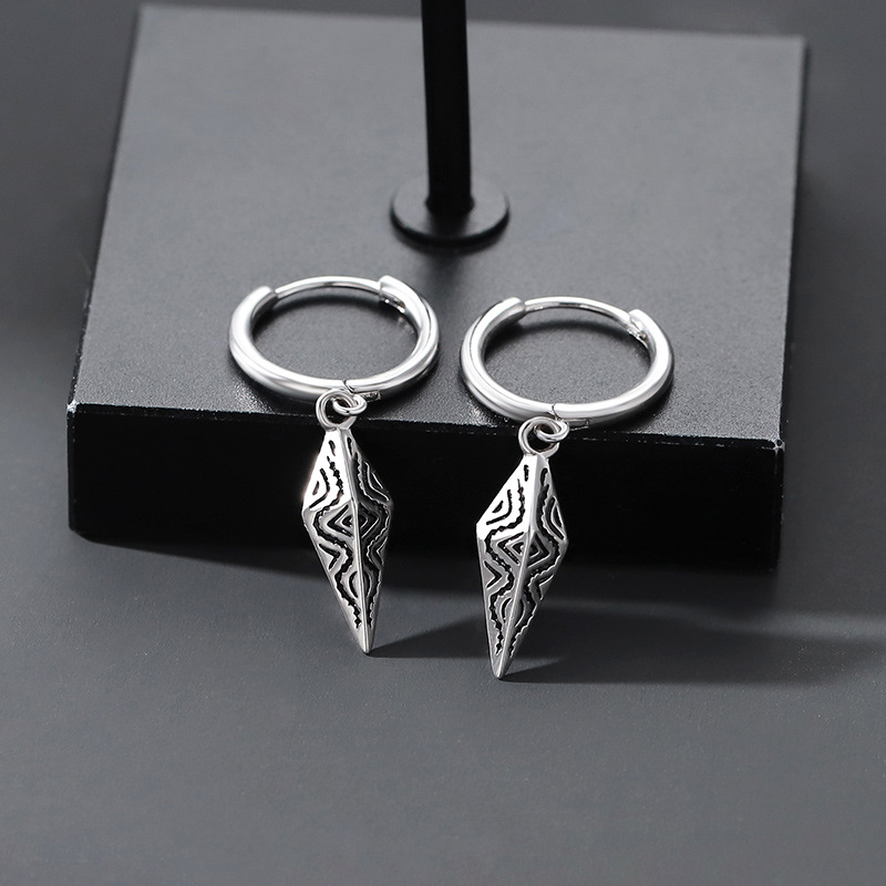 Men'S Accessories Drop Shipping - Vintage Geometrie Muster Kegel Ohr Schnalle
